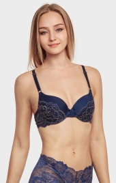 Кружевной бюстгальтер с формованными чашками