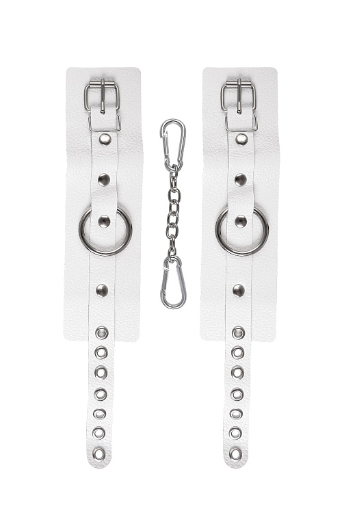 Белые мягкие кожаные наручники с люверсами