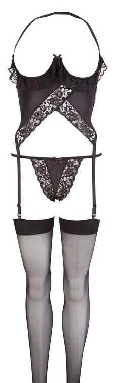 Соблазнительная грация с открытой грудью