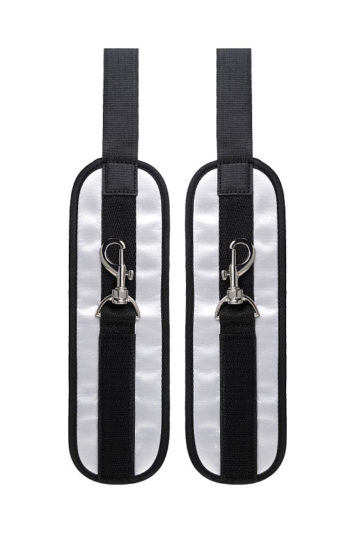 Черно-серебристые фиксаторы для рук на дверь Anonymo