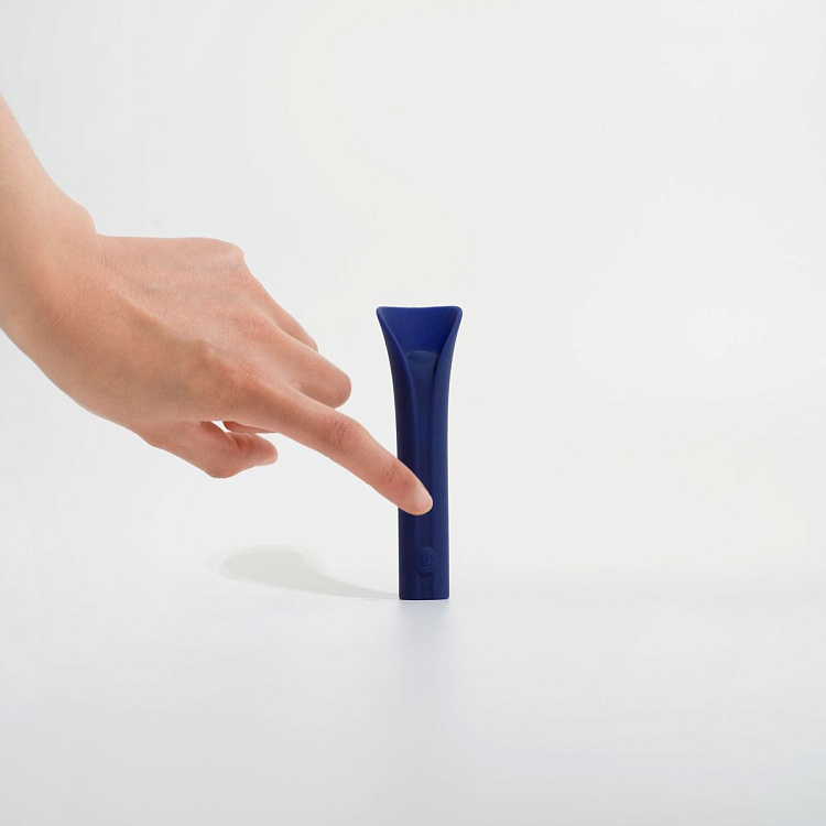 Синий мини-вибромассажёр Caress