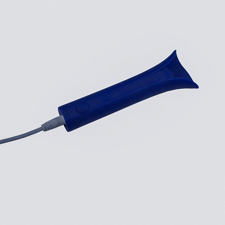 Синий мини-вибромассажёр Caress